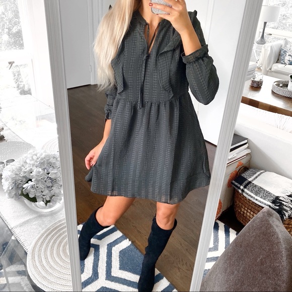 🌲 LOFT PETITE DARK GREEN RUFFLE SKATER DRESS! - Picture 7 of 14